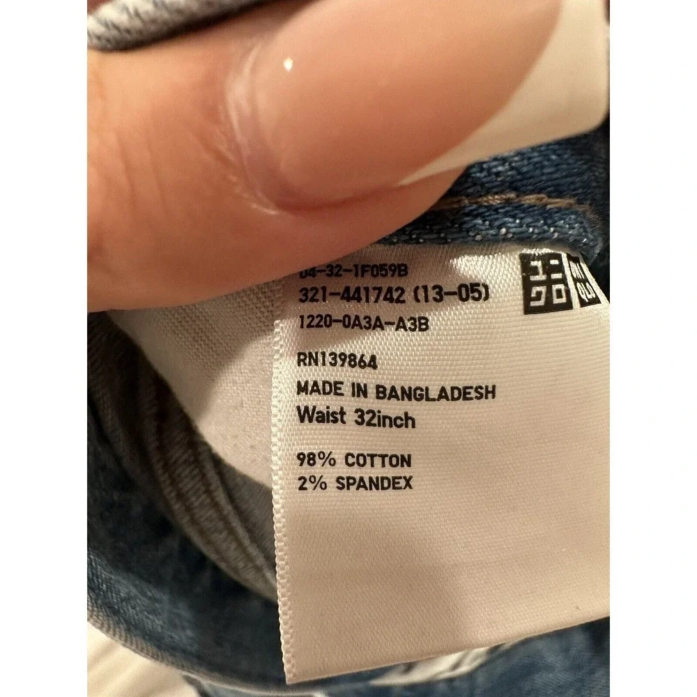 Uniqlo‎ Men’s Jeans Slim Straight Distressed Mid-Rise Medium Wash Pants Size 32